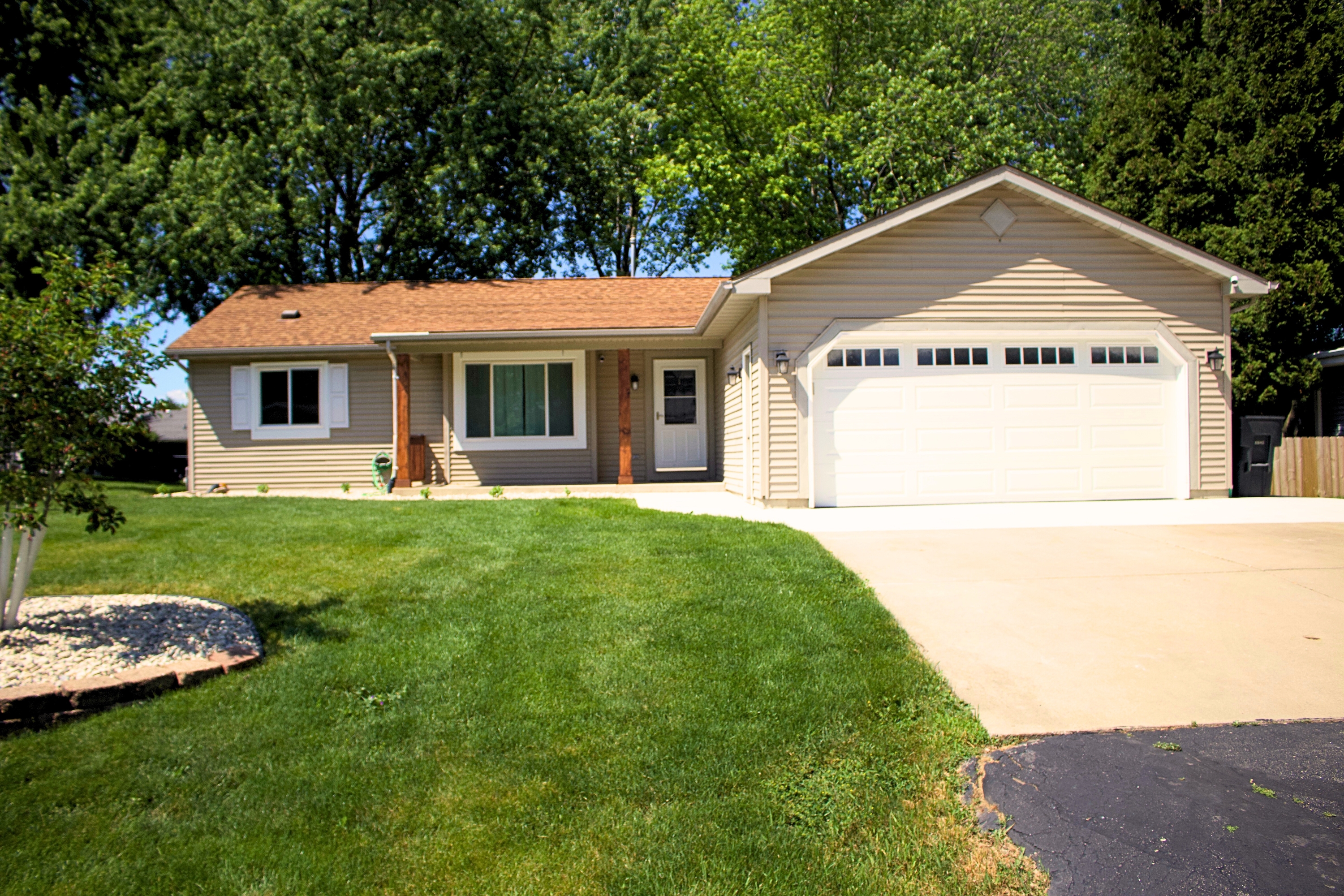 2812 Stonebridge Drive